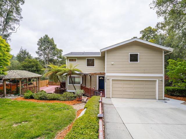 3040 Pacific Heights Drive, Aptos CA: https://media.crmls.org/mediaz/3b014619-863b-4abd-a3b3-41210e30c554.jpg
