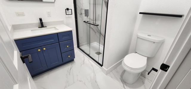 1936 G Street, Modesto CA: https://media.crmls.org/mediaz/3b01bb57-c5d7-466b-9c7f-3863e26852fe.jpg