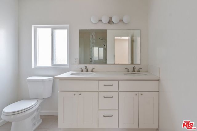 4031 Edenhurst Avenue, Los Angeles CA: https://media.crmls.org/mediaz/3b0255e0-3028-4c8c-a866-e8d48de6f8f4.jpg