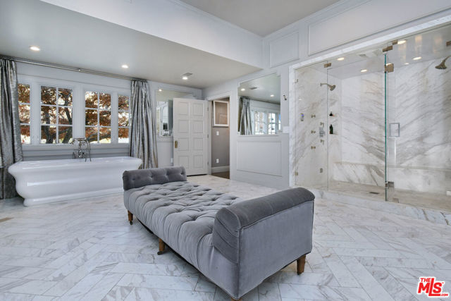 29105 Old Mill Creek, Agoura Hills CA: https://media.crmls.org/mediaz/3b028651-febd-478b-8180-0ab5e2529437.jpg