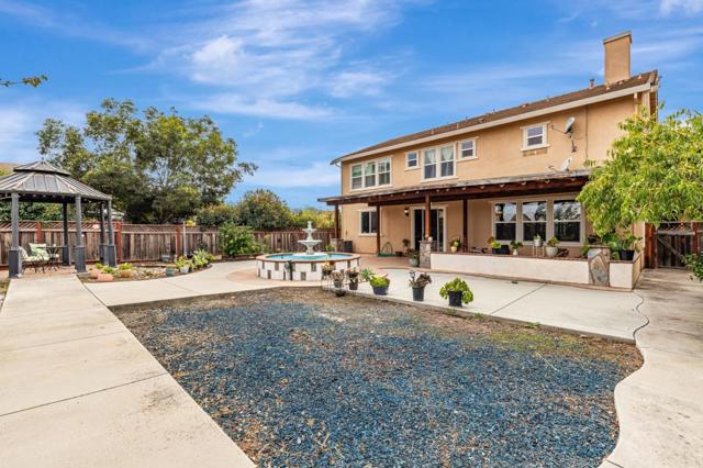 9632 Cherrywood Court, Gilroy CA: https://media.crmls.org/mediaz/3b0287cb-5d82-4d30-9437-d609d0a35b93.jpg