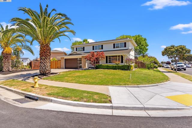 37807 Lobelia Dr, Newark CA: https://media.crmls.org/mediaz/3b02bb24-dbcc-48ea-b3e1-ac76516734da.jpg