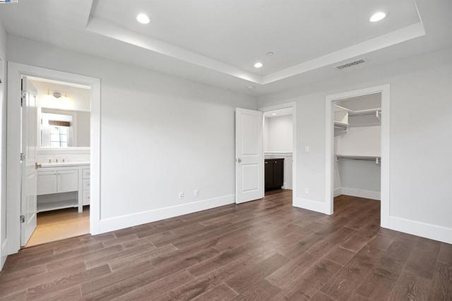 184 Stevenson Blvd, Fremont CA: https://media.crmls.org/mediaz/3b02e407-f5ee-401e-b3f5-fe639fbf03c2.jpg