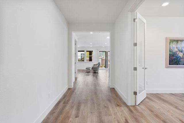 2008 White Oak Drive, Hollister CA: https://media.crmls.org/mediaz/3b02ed48-2758-46c7-974f-c10ade35b246.jpg