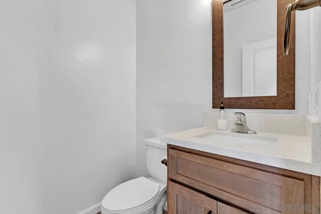 130 Scenic Dr, El Cajon CA: https://media.crmls.org/mediaz/3b0359bf-a3e4-4321-aa50-9edf9be7f4d6.jpg