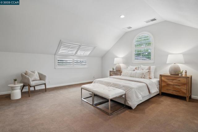 460 Silver Hollow Drive, Walnut Creek CA: https://media.crmls.org/mediaz/3b045a20-8a20-445f-9c64-adeab04aa013.jpg