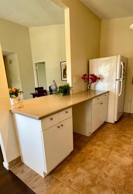 4111 George Avenue, San Mateo CA: https://media.crmls.org/mediaz/3b047fd2-f2d5-4a5a-8a08-9d8e530e236e.jpg