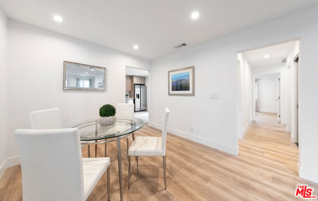 12034 Alberta Drive, Culver City CA: https://media.crmls.org/mediaz/3b05a96b-2ede-4c41-8941-abe4a9d4cbe4.jpg