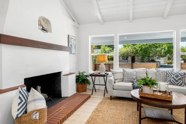 148 Reed Way, Santa Cruz CA: https://media.crmls.org/mediaz/3b06854c-fa09-46d5-9143-0386c3b8705d.jpg
