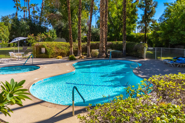 2327 Casitas Way, Palm Springs, CA 92264
