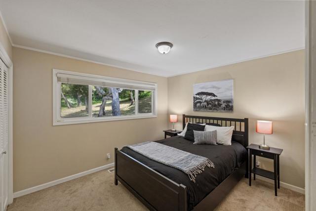 13525 Paseo Terrano, Salinas CA: https://media.crmls.org/mediaz/3b097148-46e7-42ee-be97-7f8cbc193261.jpg