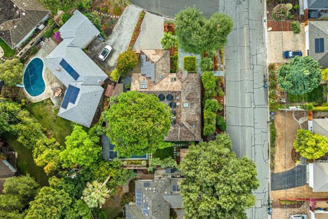 1683 Dalehurst Avenue, Los Altos CA: https://media.crmls.org/mediaz/3b099636-661c-4d22-84c5-cf01914e2044.jpg