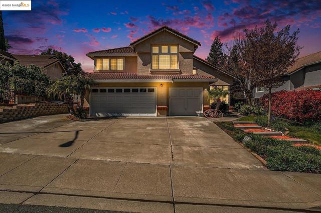 4606 Arabian WAY, Antioch CA: https://media.crmls.org/mediaz/3b09b186-a201-4d39-9951-686c6c02f5b4.jpg