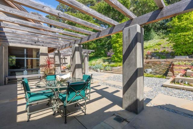 5441 Quail Meadows Drive, Carmel CA: https://media.crmls.org/mediaz/3b09b728-71f4-459d-9389-0d0ba39bbede.jpg