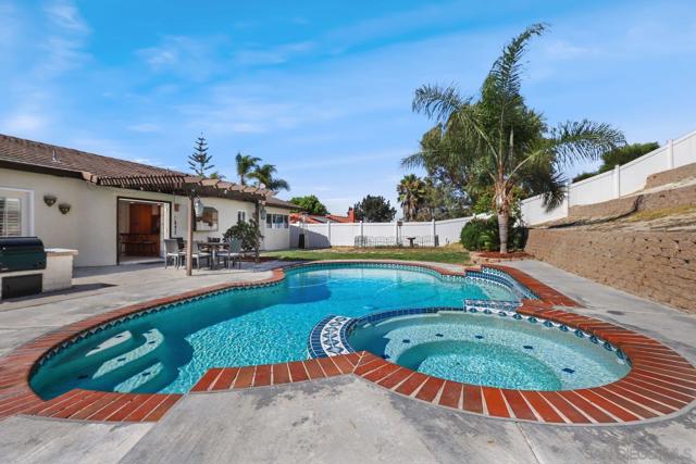 5234 Rancho Ct, Oceanside, California 92056, 3 Bedrooms Bedrooms, ,2 BathroomsBathrooms,Single Family Residence,For Sale,Rancho Ct,250019526SD