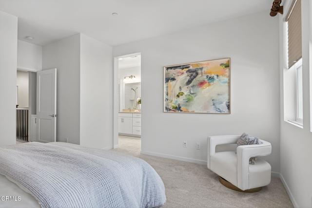 139 Farmhouse Drive, Simi Valley CA: https://media.crmls.org/mediaz/3b0c5dbb-a2a8-4bfb-bd6f-6a3e7bd7bc1f.jpg