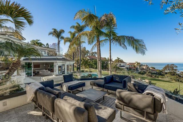 Detail Gallery Image 39 of 75 For 1904 via Casa Alta, La Jolla,  CA 92037 - 7 Beds | 7/2 Baths
