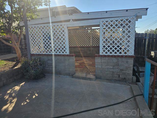 Image 19 of 21 For 7134 Hybeth Dr.