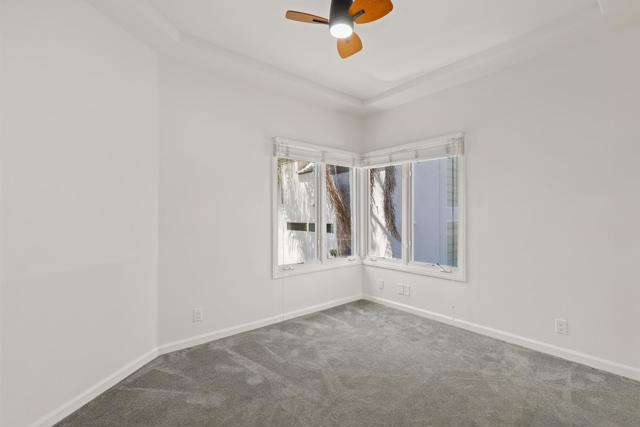 716 Glenview Ln, La Jolla CA: https://media.crmls.org/mediaz/3b11bc22-f023-4fab-907e-8c047562099a.jpg