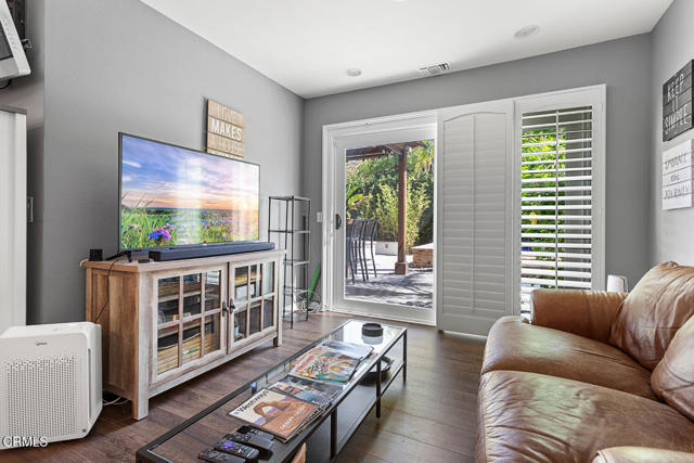 Detail Gallery Image 35 of 49 For 6228 Watertree Ct, Agoura Hills_2,  CA 91301 - 4 Beds | 3 Baths
