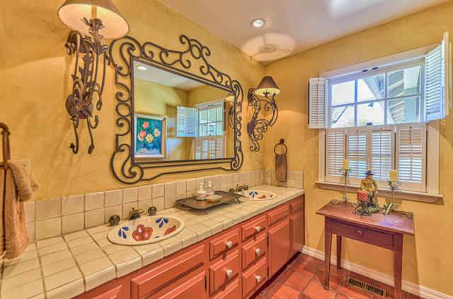 29225 Chualar Canyon Road, Chualar CA: https://media.crmls.org/mediaz/3b12891a-d015-4a6a-9ea4-1cb8f3d6036d.jpg
