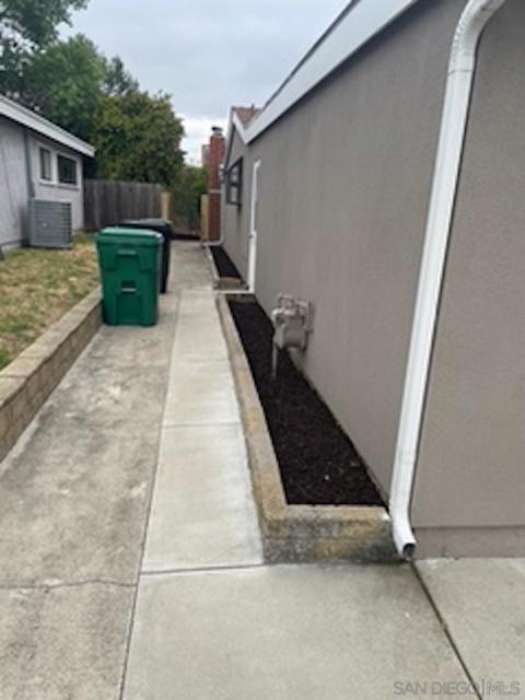 9265 Overton Ave, San Diego CA: https://media.crmls.org/mediaz/3b134029-3aad-4661-8ced-41999ec9187b.jpg