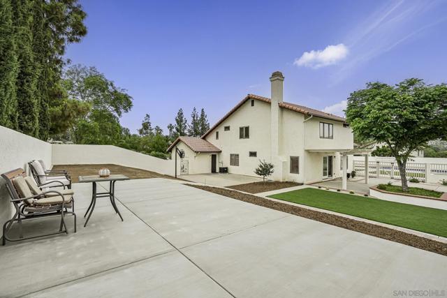 14051 Fiddletown Rd., Poway CA: https://media.crmls.org/mediaz/3b134051-31e8-4d64-9ceb-68dddac937a0.jpg