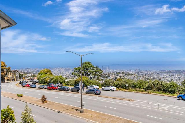 200 Portola Drive, San Francisco CA: https://media.crmls.org/mediaz/3b13a8a8-51b6-45fb-8335-c9b682a2091d.jpg