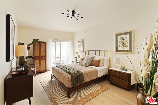 1717 Malcolm Avenue, Los Angeles CA: https://media.crmls.org/mediaz/3b14304d-6d44-411b-9498-27f5475c0820.jpg