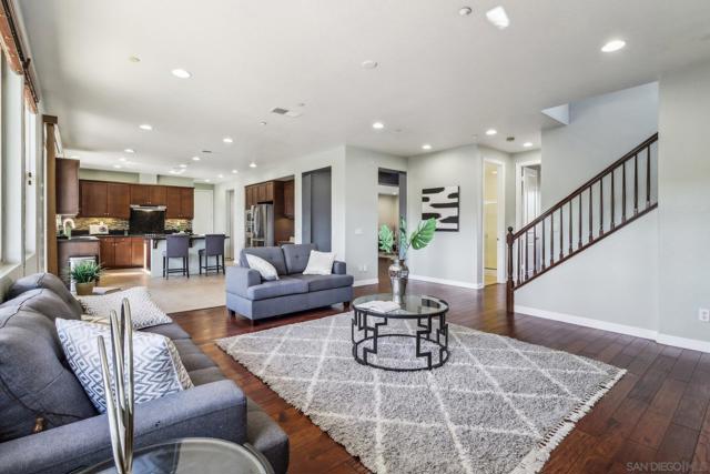 3043 Adams Ranch Ct, Chula Vista CA: https://media.crmls.org/mediaz/3b14fa79-47ce-4171-a05a-fdabbeab4172.jpg