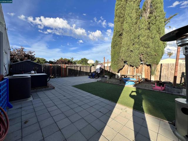 Image 20 of 24 For 251 Rose Ann Ave.