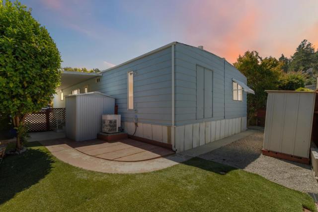 444 Whispering Pines Drive, Scotts Valley CA: https://media.crmls.org/mediaz/3b16444e-9775-4807-b837-a06ec220b65f.jpg