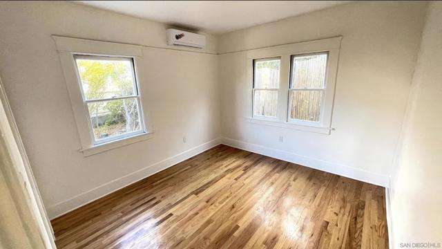 366 Palm Ave, Chula Vista CA: https://media.crmls.org/mediaz/3b16460b-36be-43c9-aa3b-c564e2d0ef50.jpg