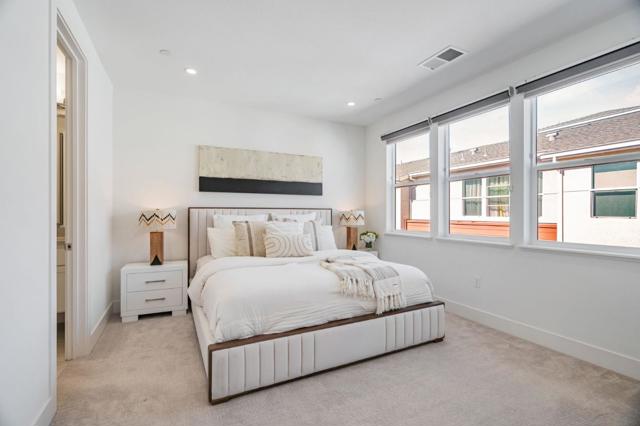 2930 Boyter Place, Santa Clara CA: https://media.crmls.org/mediaz/3b187d9a-3d45-4ac9-8f9f-1889407bc25a.jpg