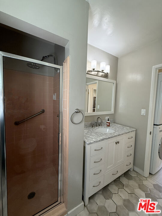 11293 Brookhaven Avenue, Los Angeles CA: https://media.crmls.org/mediaz/3b18ae24-1dc2-4b99-8680-42b160ac93ba.jpg
