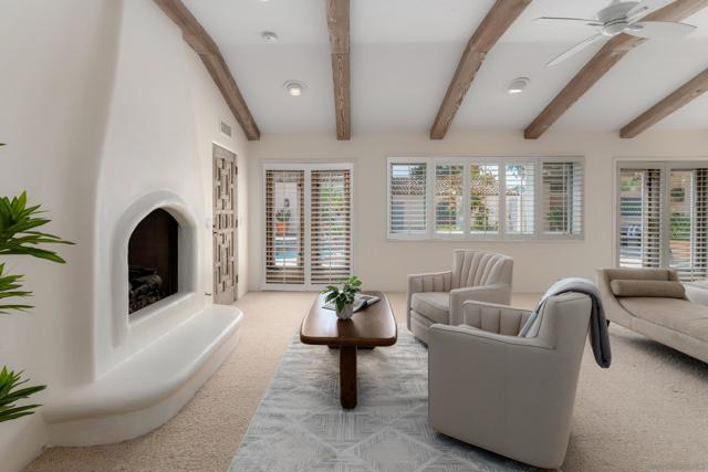 17716 Via De Fortuna, Rancho Santa Fe CA: https://media.crmls.org/mediaz/3b18c456-56f3-4992-aa1b-7d71a80dc1cd.jpg