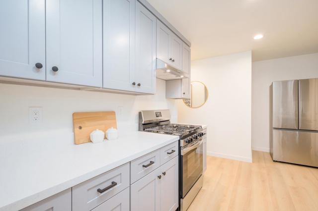 1064 15th Avenue, Redwood City CA: https://media.crmls.org/mediaz/3b19d209-110c-4d33-ab63-8c06447e83ab.jpg