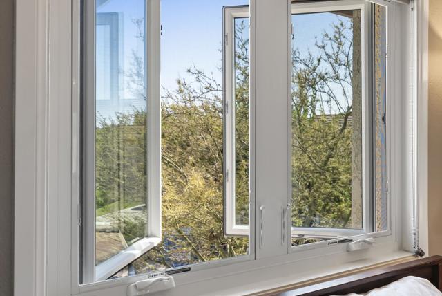 Detail Gallery Image 22 of 47 For 4989 Corte Playa Encino, San Diego,  CA 92124 - 4 Beds | 2/1 Baths