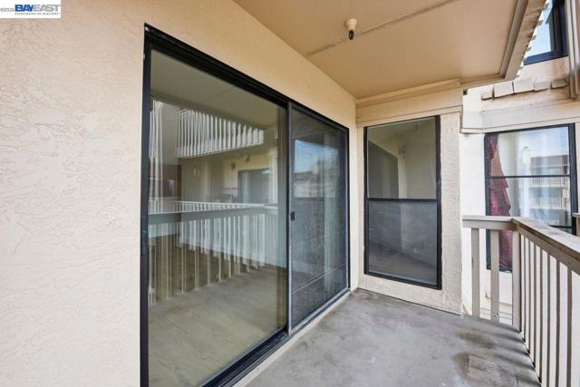 Image 27 of 37 For 1400 Carpentier St  315