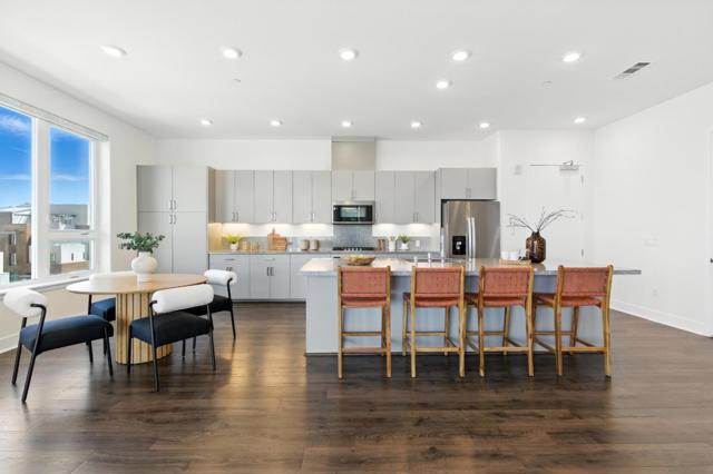 45128 Warm Springs Boulevard, Fremont CA: https://media.crmls.org/mediaz/3b1aefbf-79f3-410e-bd9c-16d0ad64b38e.jpg