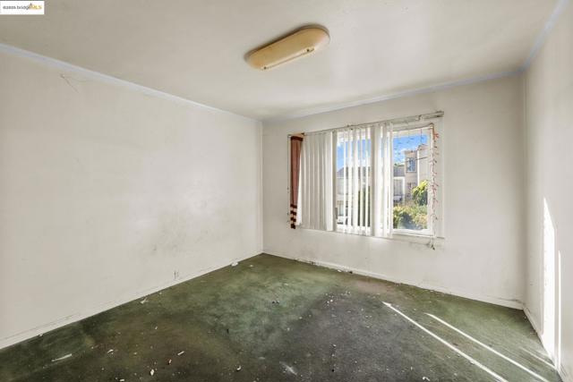 41 Apollo St, San Francisco CA: https://media.crmls.org/mediaz/3b1ba317-95ad-4ac0-a365-300b50e103ce.jpg
