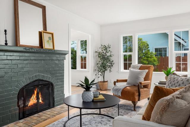 38 Roosevelt Street, Watsonville CA: https://media.crmls.org/mediaz/3b1c8144-acd7-43ce-bc0e-67e2412e041a.jpg