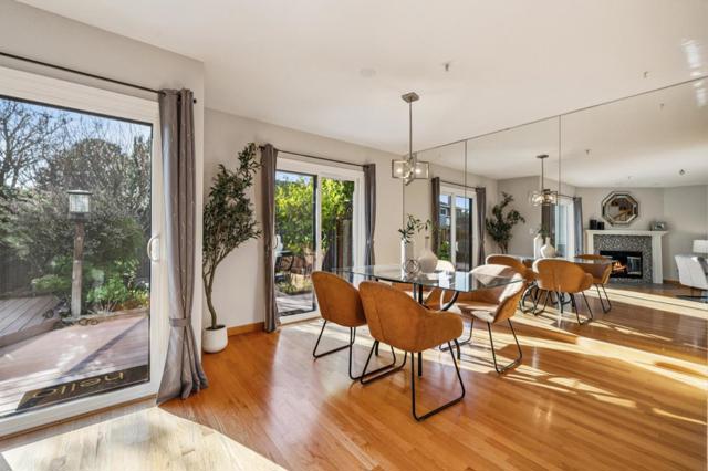 146 Albacore Lane, Foster City CA: https://media.crmls.org/mediaz/3b1d3486-8e49-4524-aad3-3604314b9be3.jpg