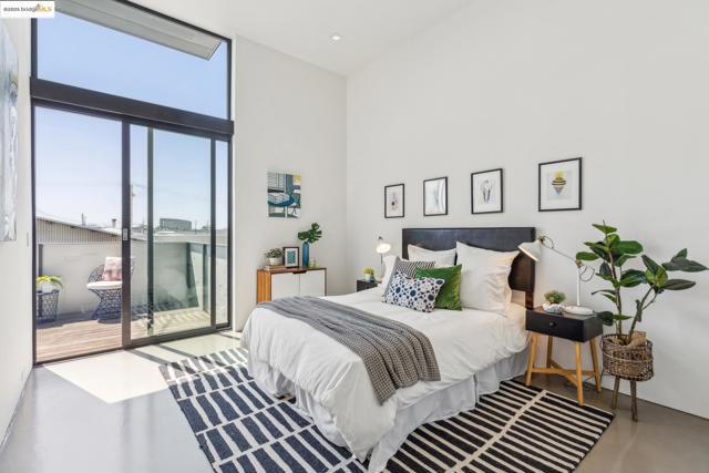 809 Folger Ave, Berkeley CA: https://media.crmls.org/mediaz/3b1ef8db-8107-4bf4-887a-9cb15898400e.jpg