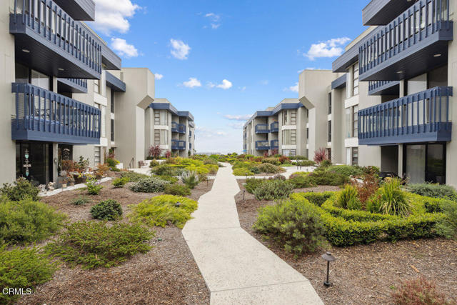 Detail Gallery Image 44 of 49 For 350 Paseo De Playa #121,  Ventura,  CA 93001 - 3 Beds | 2/1 Baths