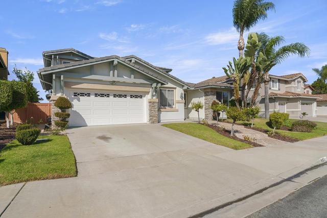 987 Palencia Ct, Chula Vista CA: https://media.crmls.org/mediaz/3b1fa8b0-01b8-4277-8aa2-00d7d16737cf.jpg