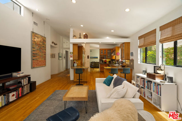 4 Bed Home for Sale in Venice, California