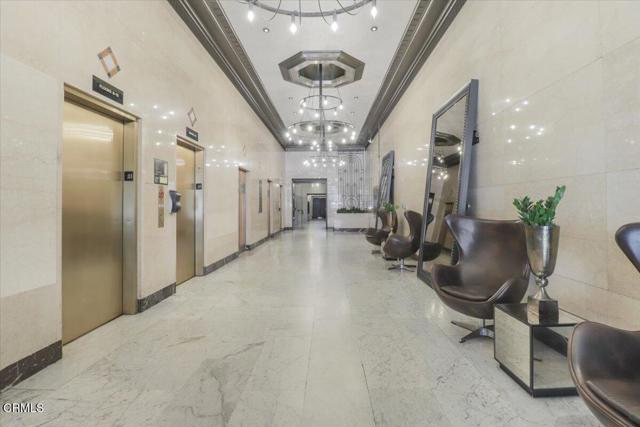 460 S Spring Street, Los Angeles CA: https://media.crmls.org/mediaz/3b214cc9-335b-41ac-a860-e054fb834b49.jpg