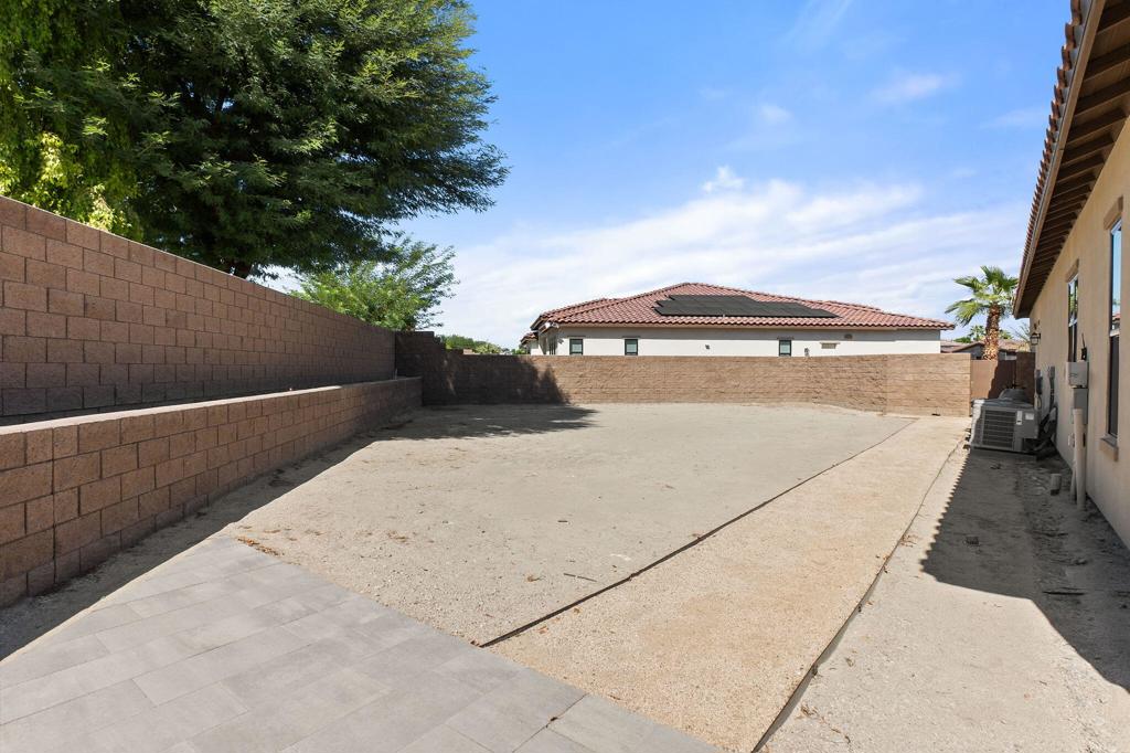 MLS #219136211DA image #24