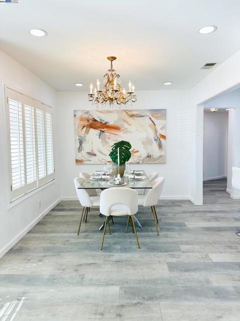 6916 Graham Avenue, Newark CA: https://media.crmls.org/mediaz/3b230517-ef45-4dae-bdba-6d8ed25e388b.jpg